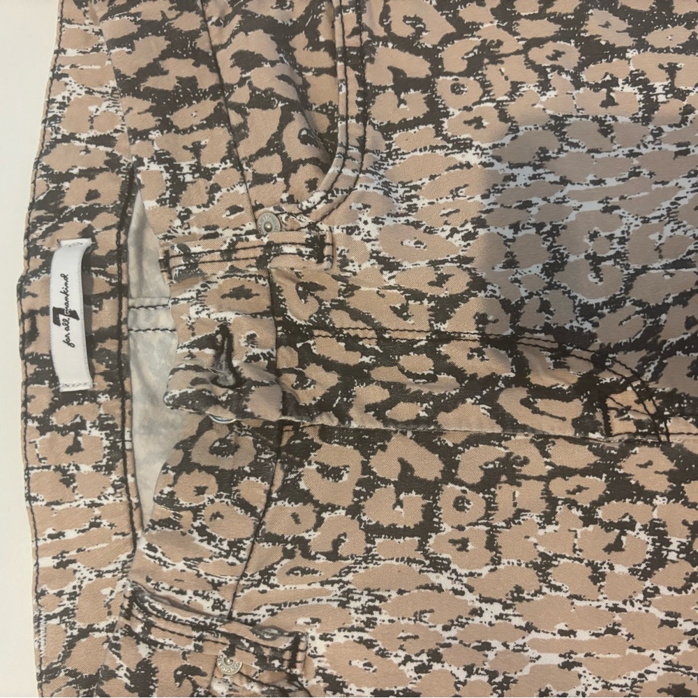 Leopard Print Wide-Leg Pants in Beige and Black